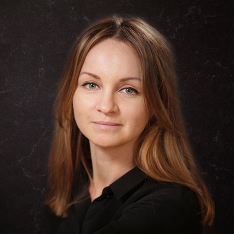Александра Литвинова актриса